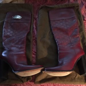 Authentic red  leather Gucci boots, dust bags.